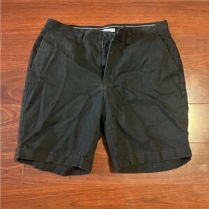 Men’s Nautical 32 waist shorts - black khaki